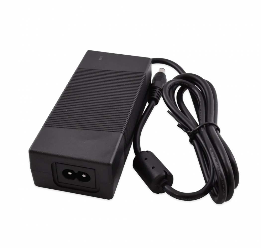 ZN082 - 14V/4A DC Power adapter